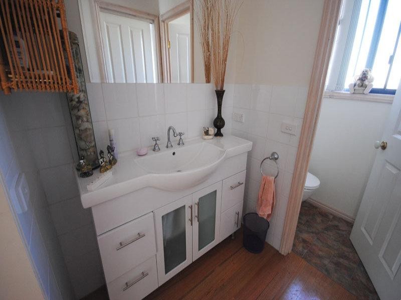 4 Champion Court, Portland VIC 3305