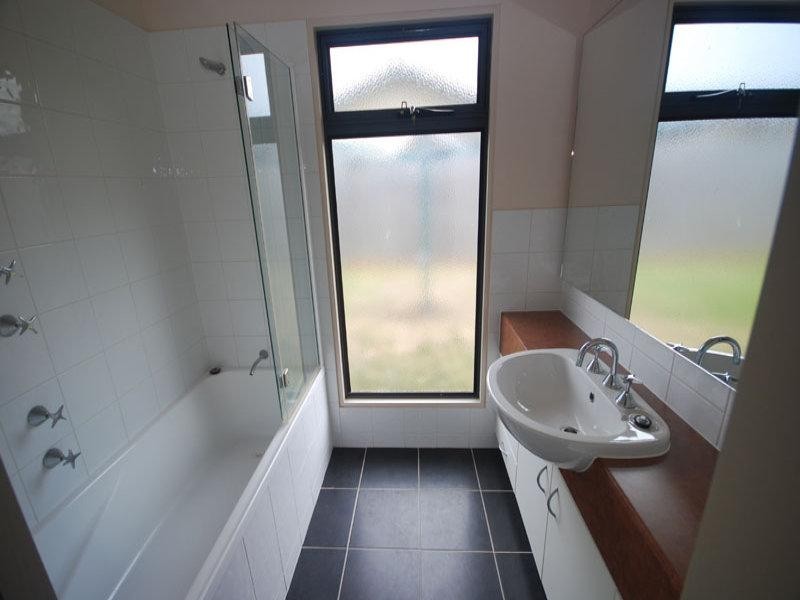 315 Edgar Street, Portland VIC 3305