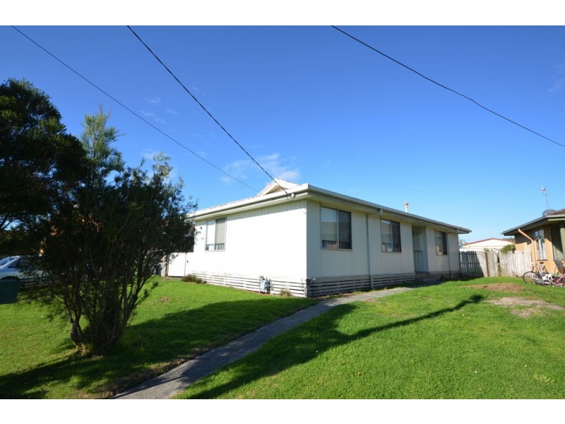 53 Waratah Crescent, Portland VIC 3305