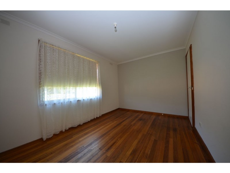 53 Waratah Crescent, Portland VIC 3305