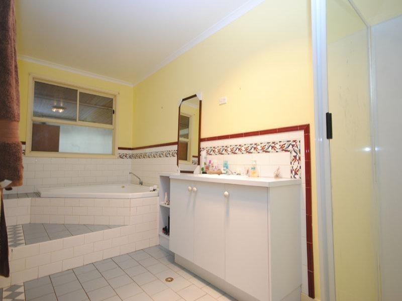 85 Sheoke Road, Portland VIC 3305