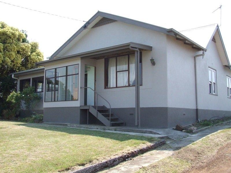 102 Hurd Street, Portland VIC 3305