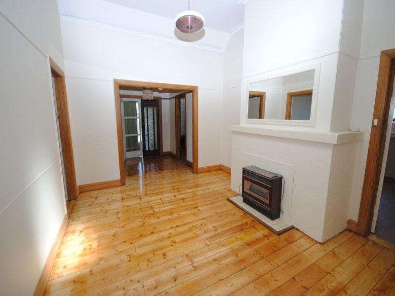 102 Hurd Street, Portland VIC 3305