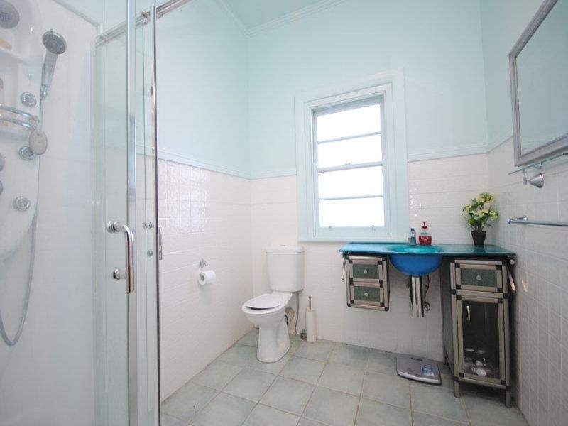 29 Carey Street, Heywood VIC 3304