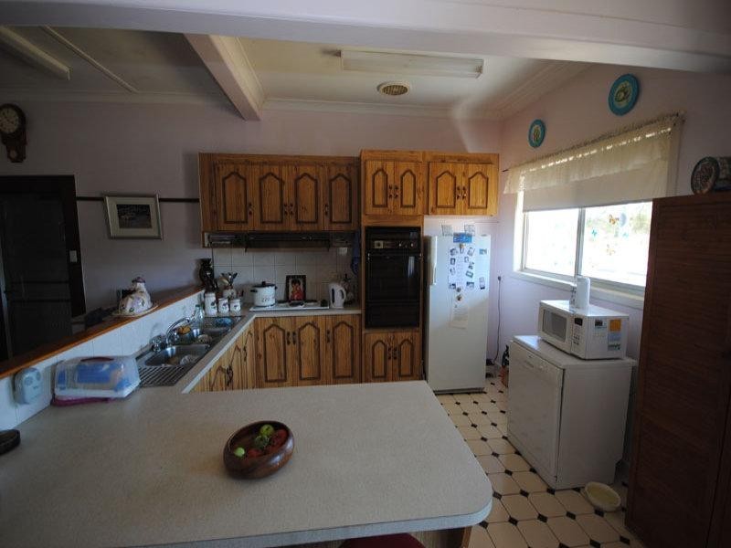 26 Burke Street, Merino VIC 3310