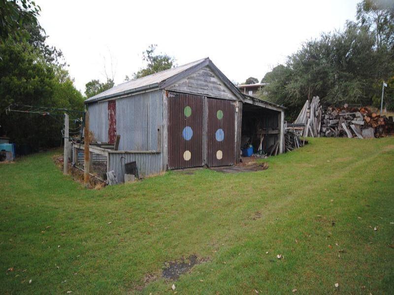 9 Isle of Bags Road, Nelson VIC 3292