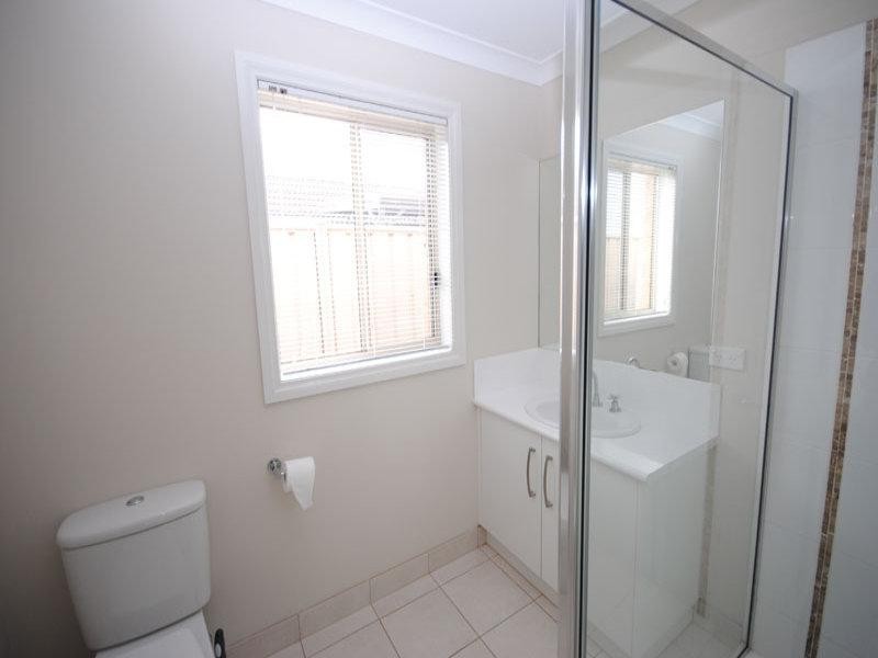 6 Aquarius Court, Portland VIC 3305