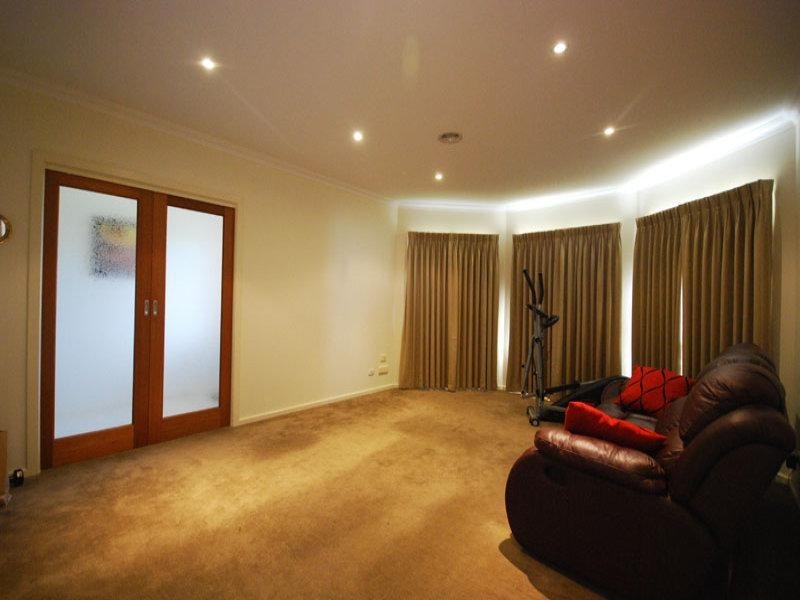 9 Connemara Court, Portland VIC 3305