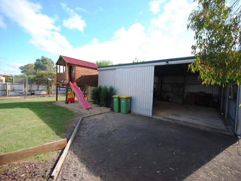 36 Barclay Street, Heywood VIC 3304