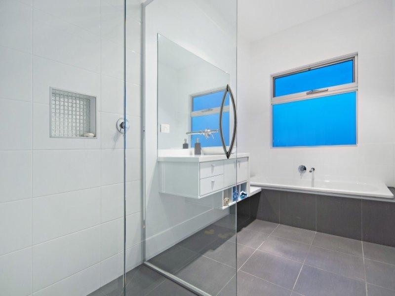 11 Puddys Lane, Narrawong VIC 3285