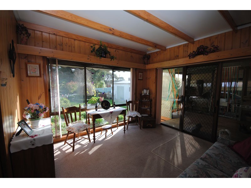 25 Bade Avenue, Portland VIC 3305