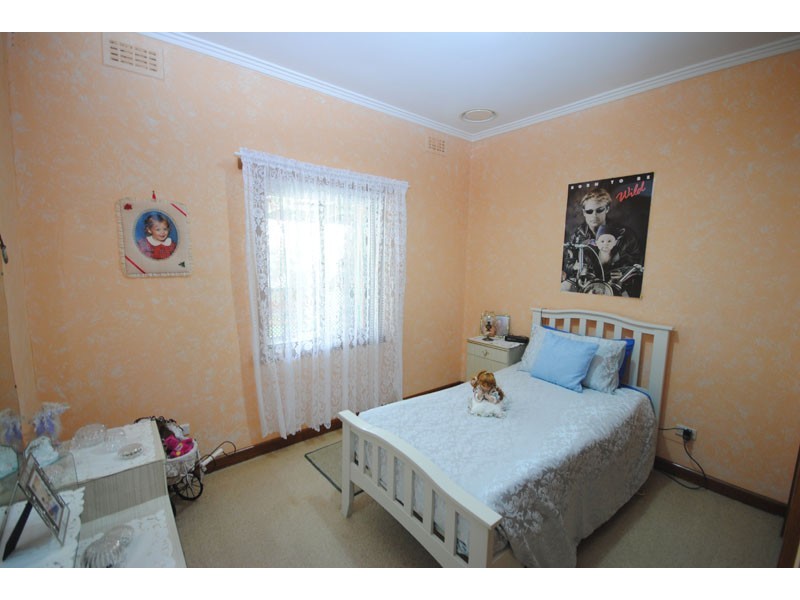 25 Bade Avenue, Portland VIC 3305