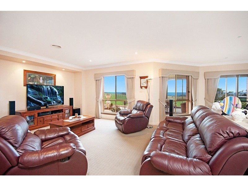 7 Ocean View Avenue, Portland VIC 3305