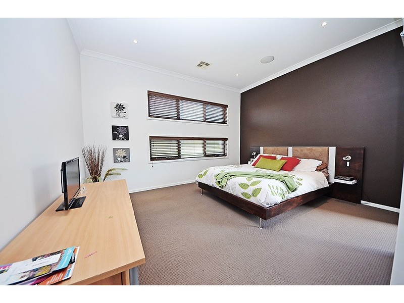 8 Pisces Court, Portland VIC 3305