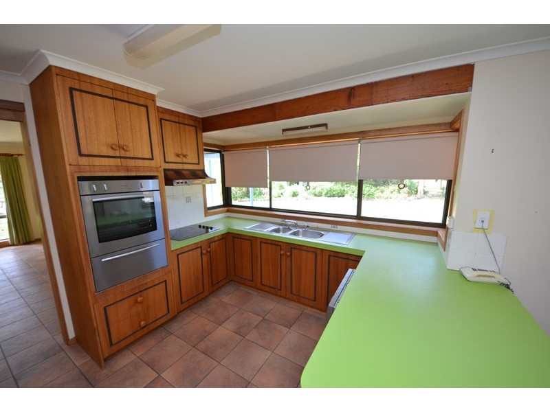 32 Nashs Road, Portland VIC 3305