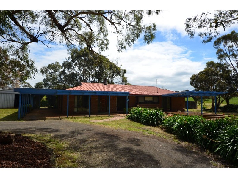 32 Nashs Road, Portland VIC 3305