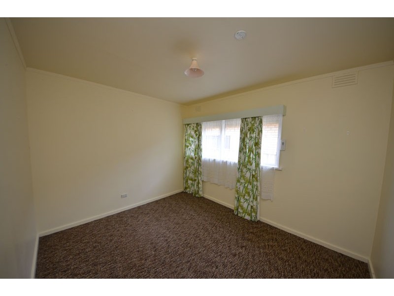 11 Oswald Street, Portland VIC 3305