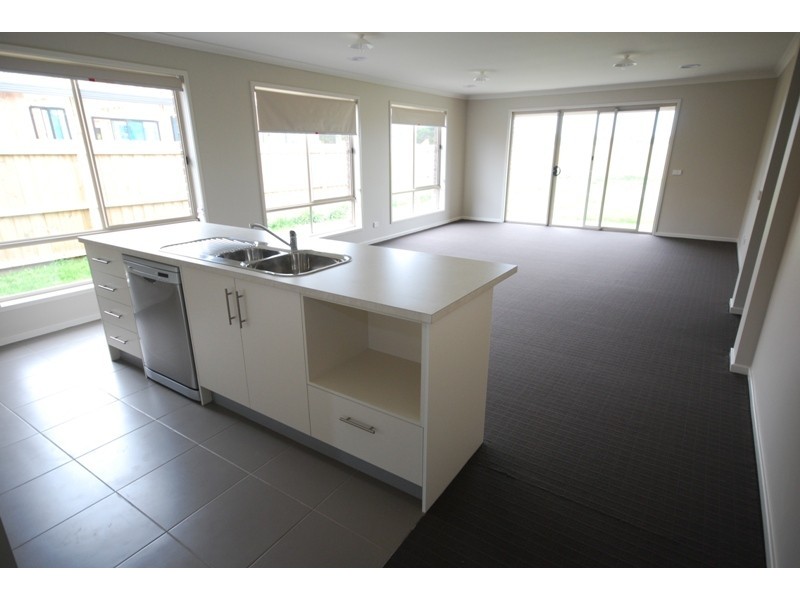 12 Horatio Court, Portland VIC 3305