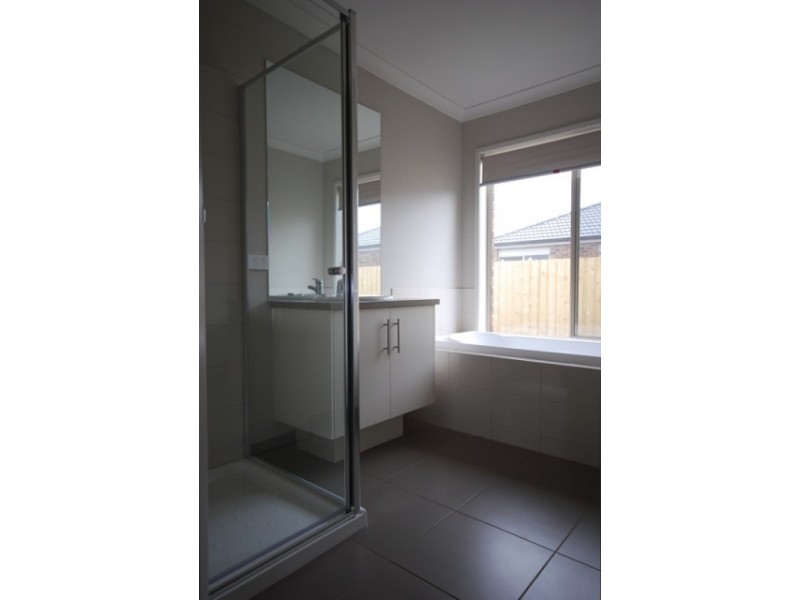 12 Horatio Court, Portland VIC 3305