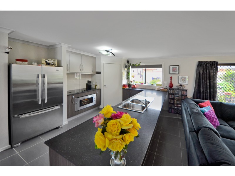 4 Neptune Avenue North, Portland VIC 3305