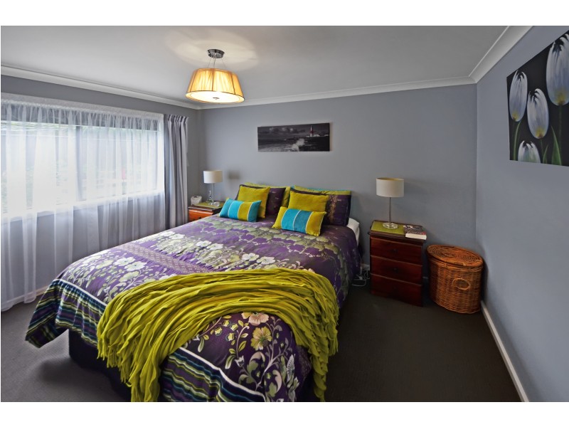 4 Neptune Avenue North, Portland VIC 3305