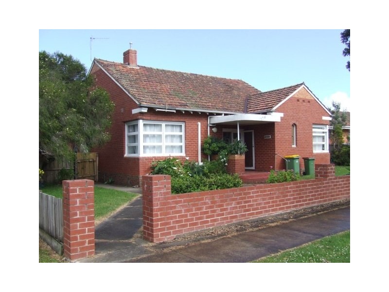 179 Bentinck Street, Portland VIC 3305