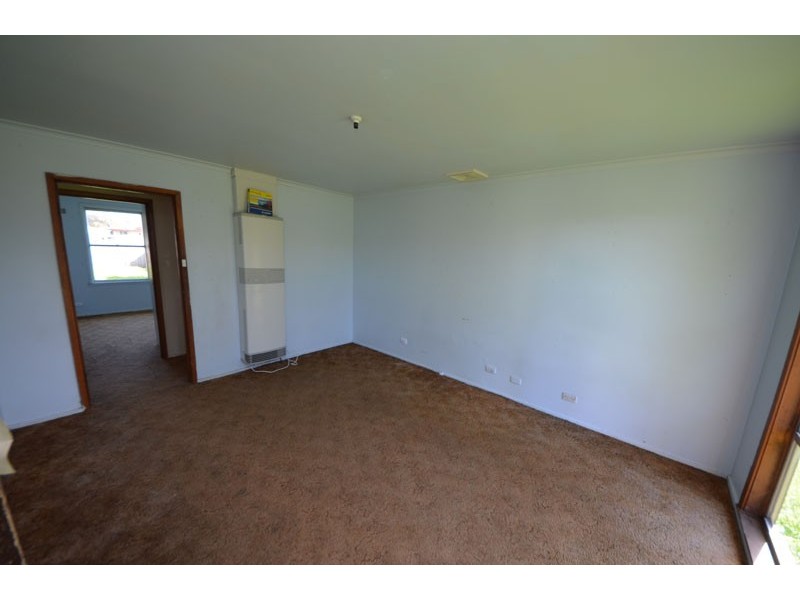 19 Banyan Crescent, Portland VIC 3305