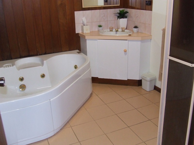 78 Bridgewater Road, Portland VIC 3305