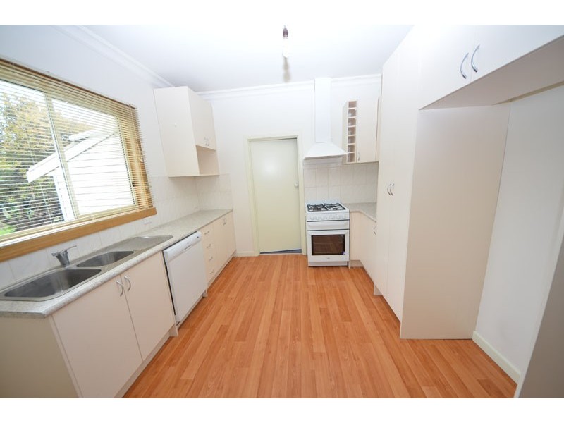 45 Avonmore Avenue, Portland VIC 3305