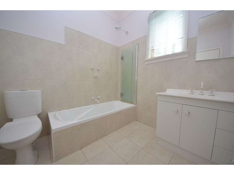 45 Avonmore Avenue, Portland VIC 3305