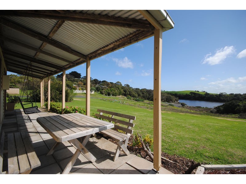 10 Isle Of Bags Road, Nelson VIC 3292