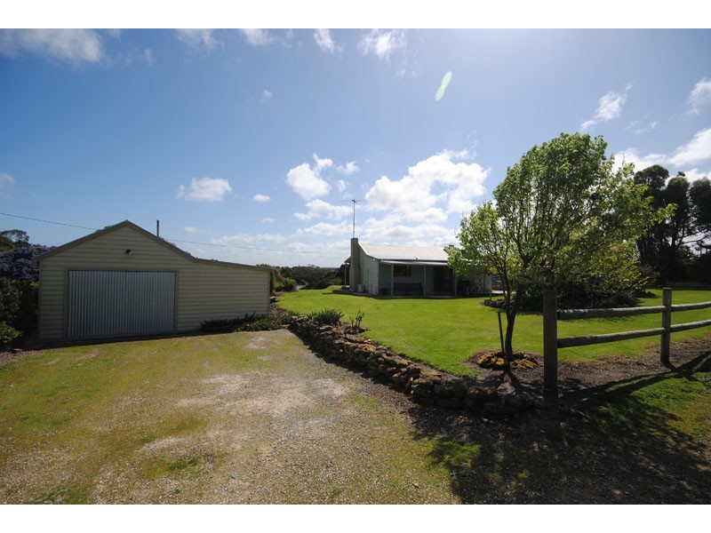 10 Isle Of Bags Road, Nelson VIC 3292