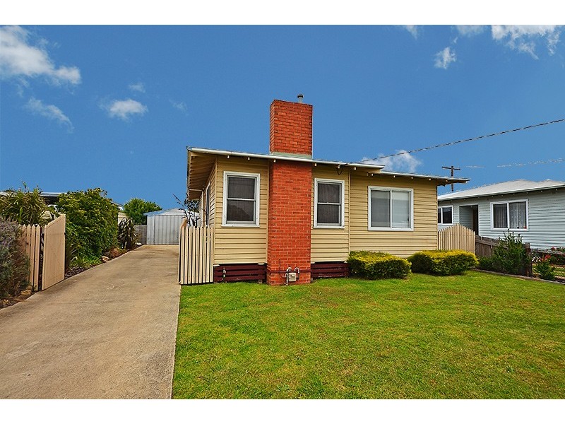 9 Francis Street, Portland VIC 3305