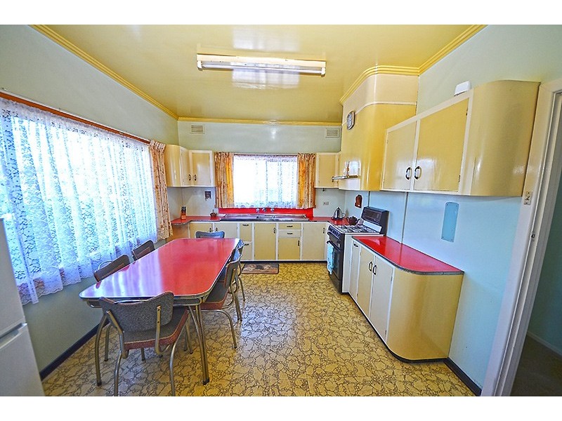 13 Flinders Street, Portland VIC 3305