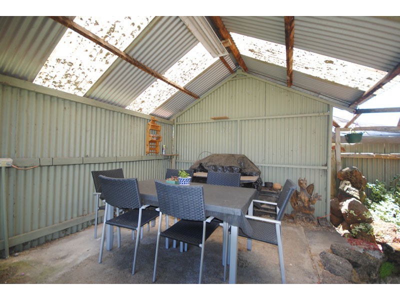 7 Owen Street, Heywood VIC 3304