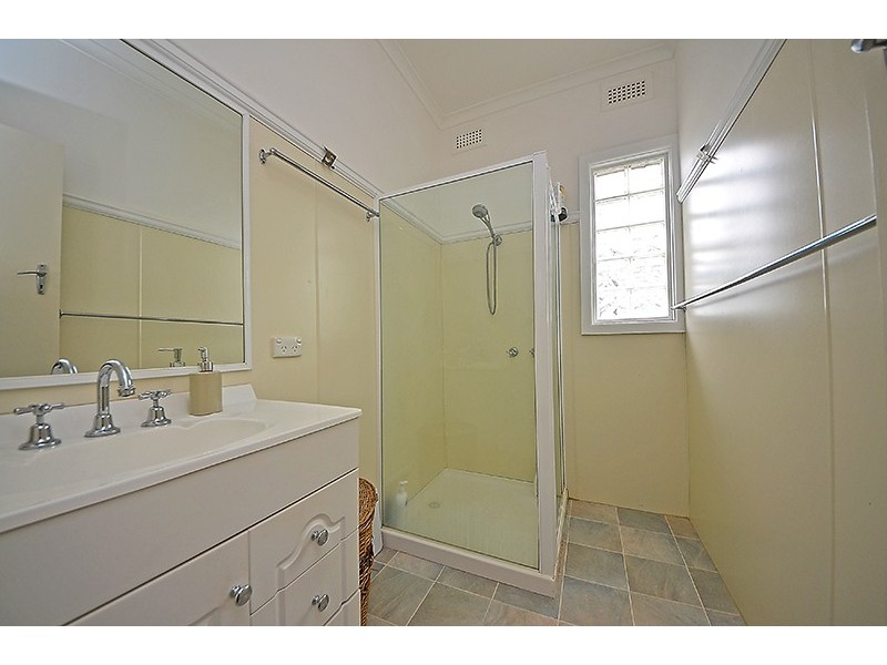 9 Francis Street, Portland VIC 3305