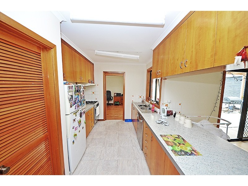 15 Tamora Crescent, Portland VIC 3305