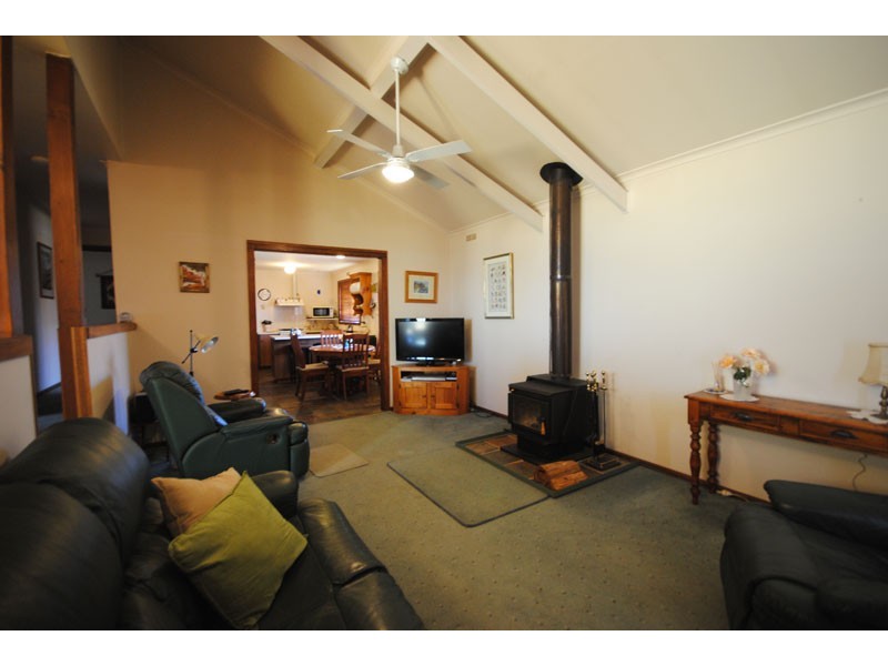 29 Darling Street, Heywood VIC 3304