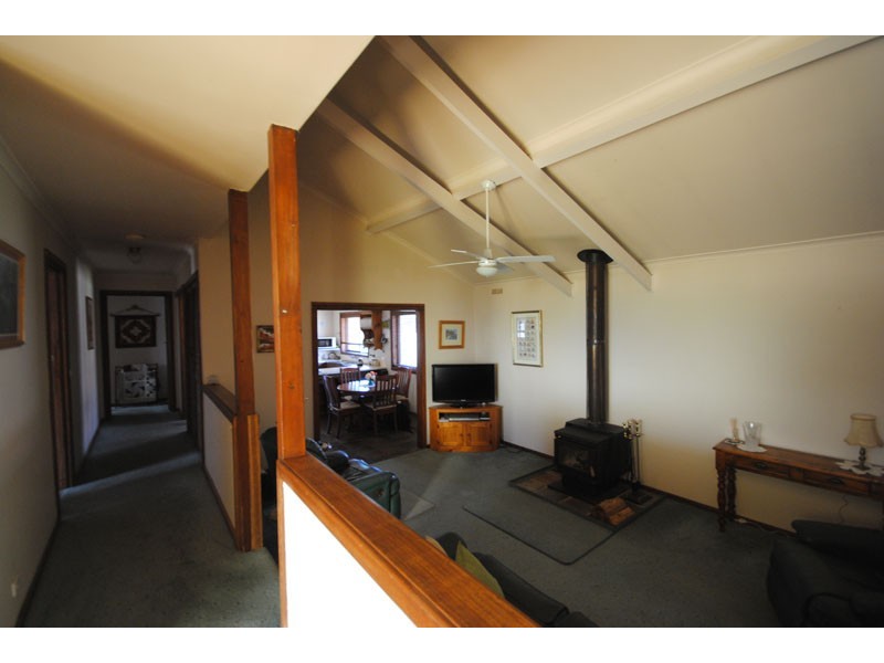 29 Darling Street, Heywood VIC 3304