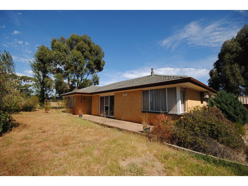 100 Golfcourse Road, Heywood VIC 3304