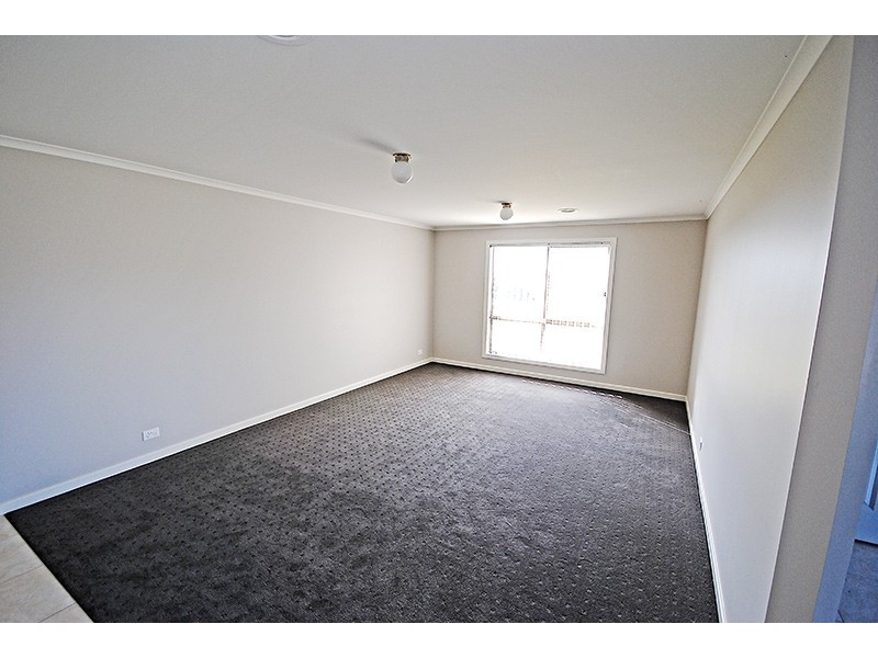 11 Madeira Close, Portland VIC 3305