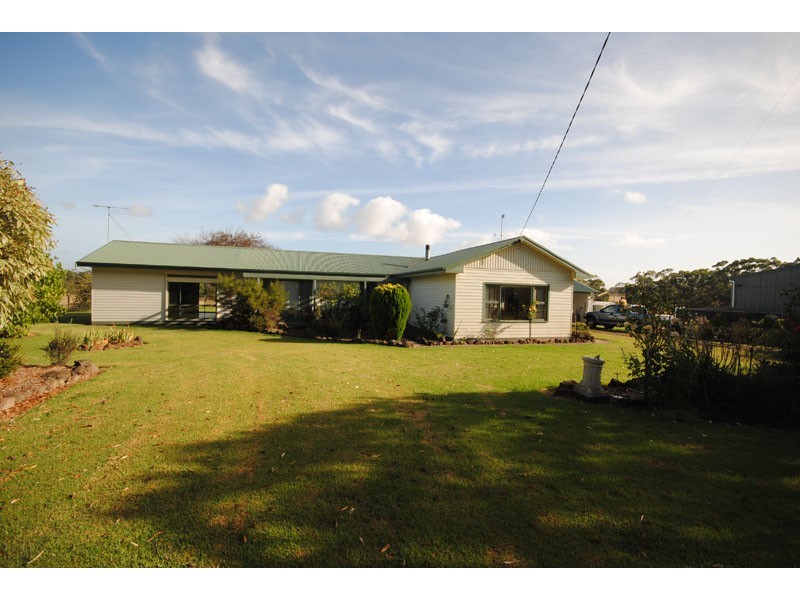 83 Berrys Road, Gorae VIC 3305