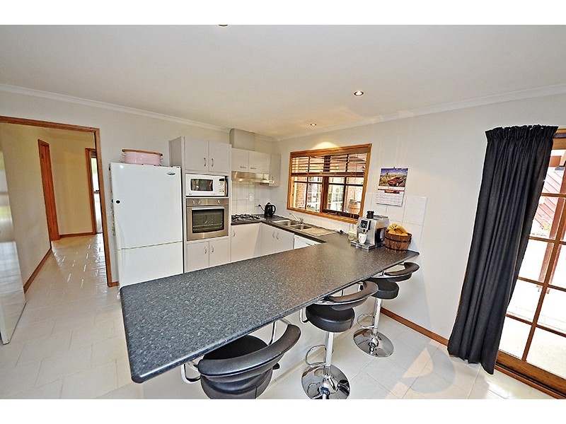 12 Shirva Cresent, Portland VIC 3305