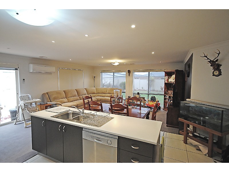 31 Coastal Court, Portland VIC 3305