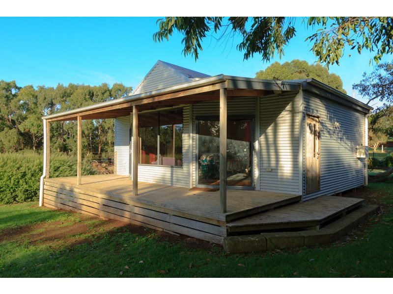2 Evans Road, Portland VIC 3305