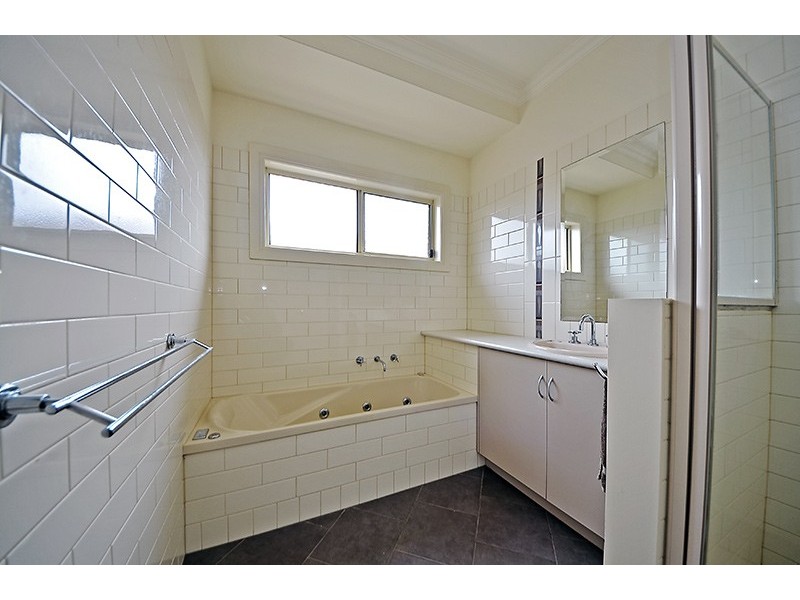 3 Isabel Court, Portland VIC 3305