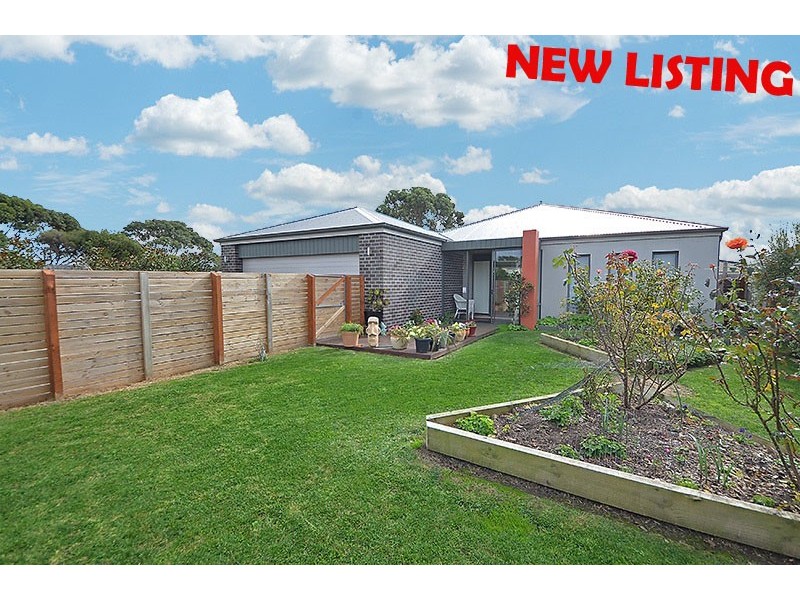 64 Learmonth Street, Portland VIC 3305