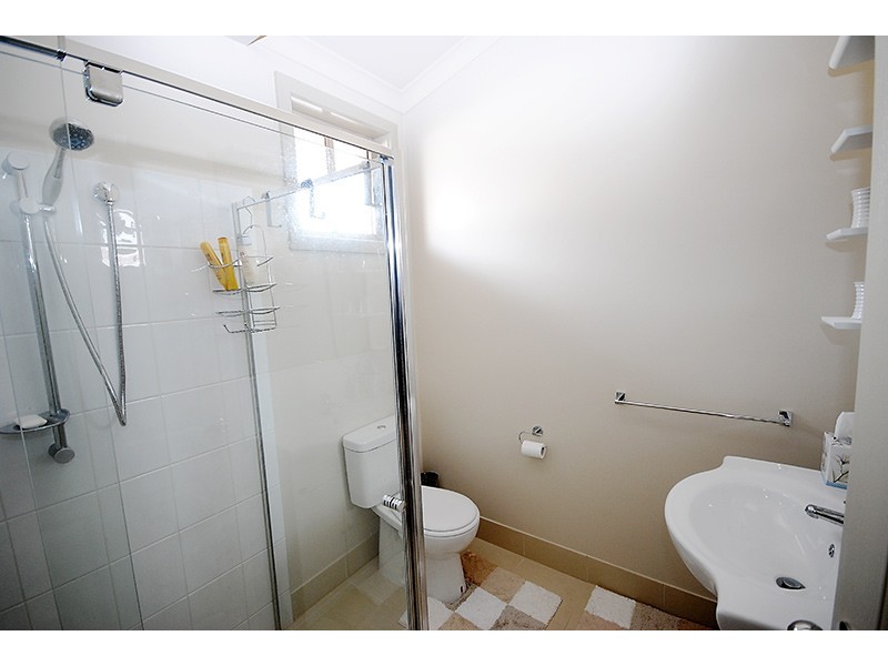 1 Lancaster Court, Portland VIC 3305