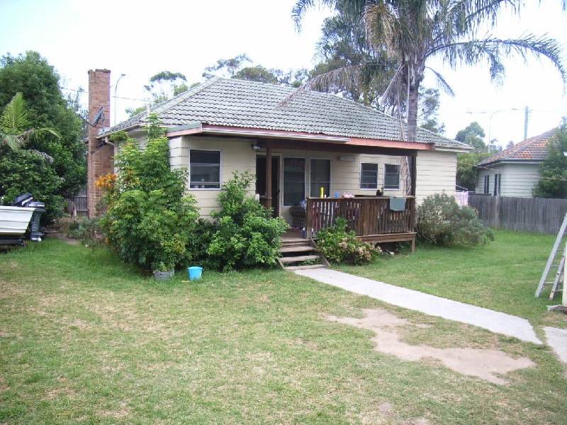 Wattle Grove NSW 2173