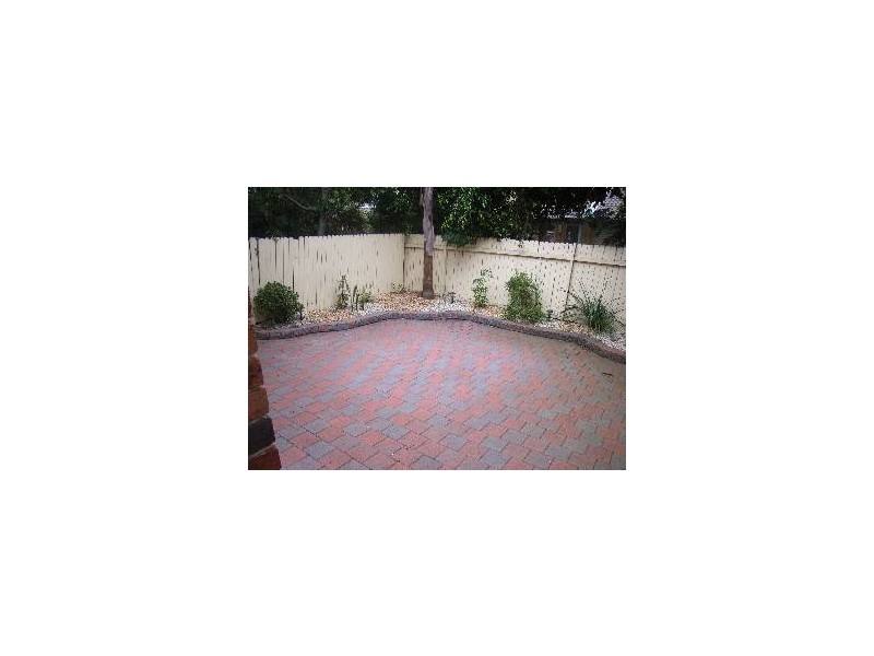 142 Heathcote Road, Moorebank NSW 2170